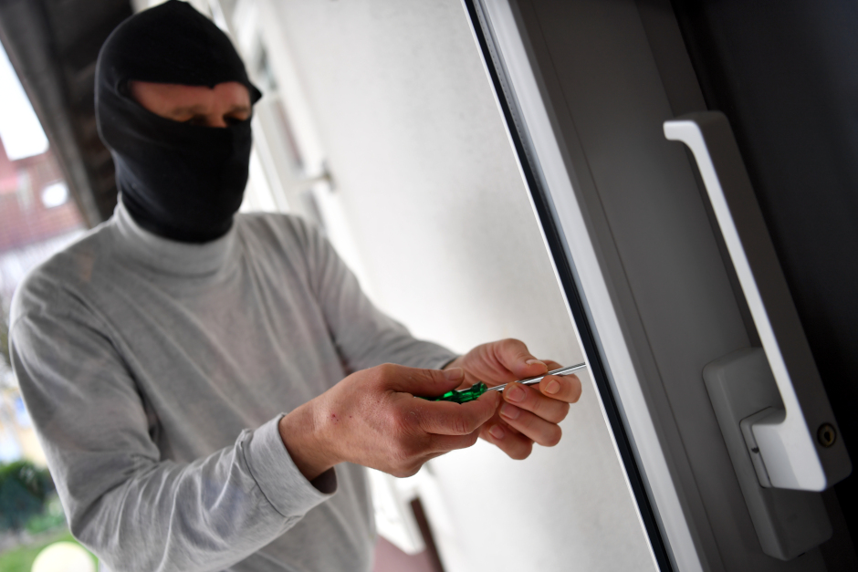 Einbrüche in Wiesbaden: Wohnungen in Marcobrunnerstraße und Rambach betroffen