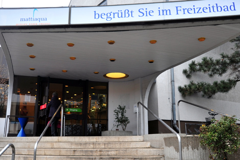 Hallenbäder und Thermen alle am Montag in Wiesbaden geschlossen.