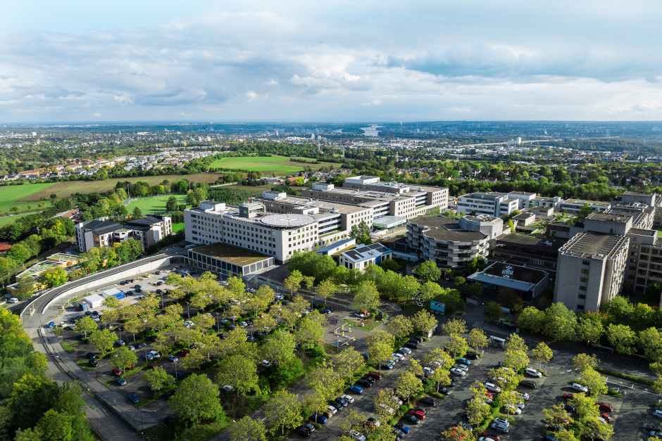 In Wiesbaden wurde der Spatenstich für 168 neue HSK-Betriebswohnungen begangen.