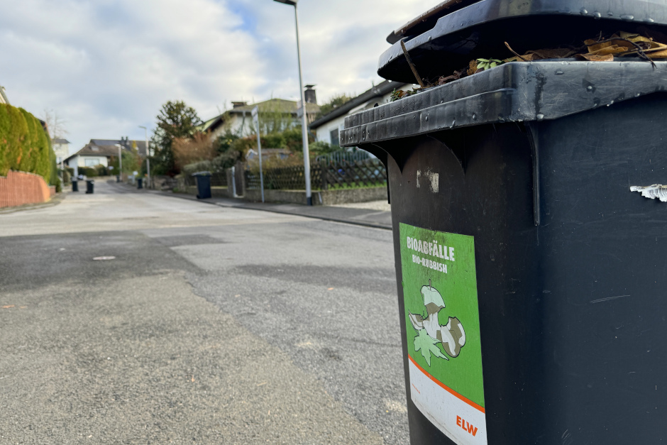 Die ELW Wiesbaden kontrolliert die Biotonnen regelmäßig.