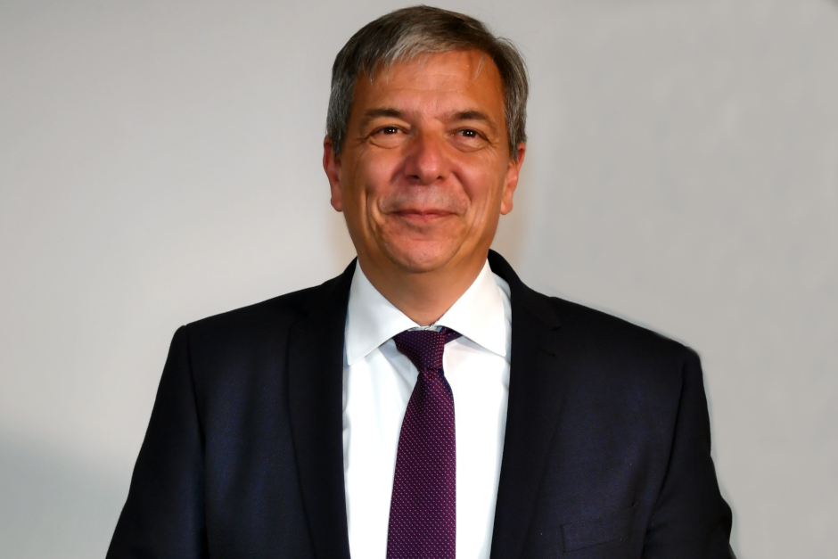 Direkter Draht zum Oberbürgermeister: Bürgersprechstunde mit Gert-Uwe Mende am 13. November in Wiesbaden.