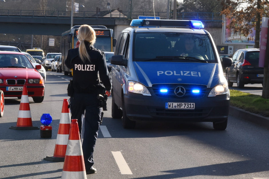 Die Polizei führte im Rahmen der Konzeption "Sicheres Wiesbaden" Kontrollmaßnahmen im Stadtgebiet durch.