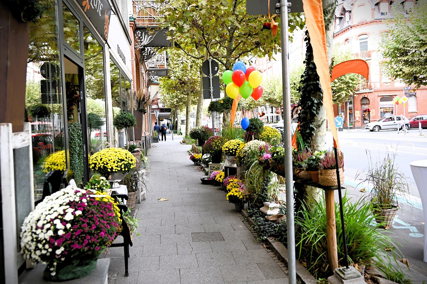 Verkaufsoffener Sonntag in Wiesbaden-Biebrich: Shopping, Genuss und lebhafte Stimmung am Sonntag, 19. Oktober 2025