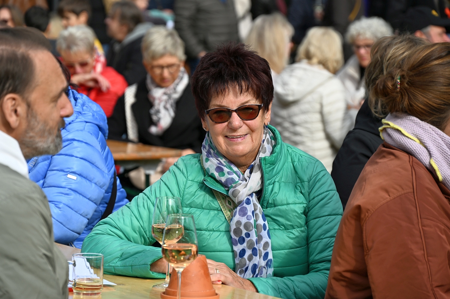 Verkaufsoffener Sonntag in Wiesbaden-Biebrich: Shopping, Genuss und lebhafte Stimmung am Sonntag, 19. Oktober 2025