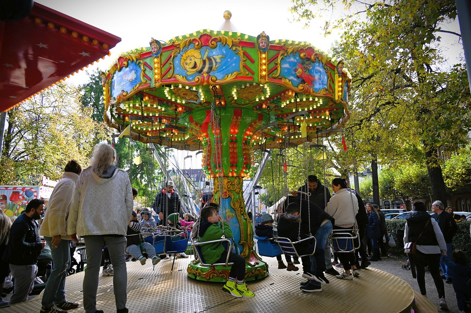 Verkaufsoffener Sonntag in Wiesbaden-Biebrich: Shopping, Genuss und lebhafte Stimmung am Sonntag, 19. Oktober 2025