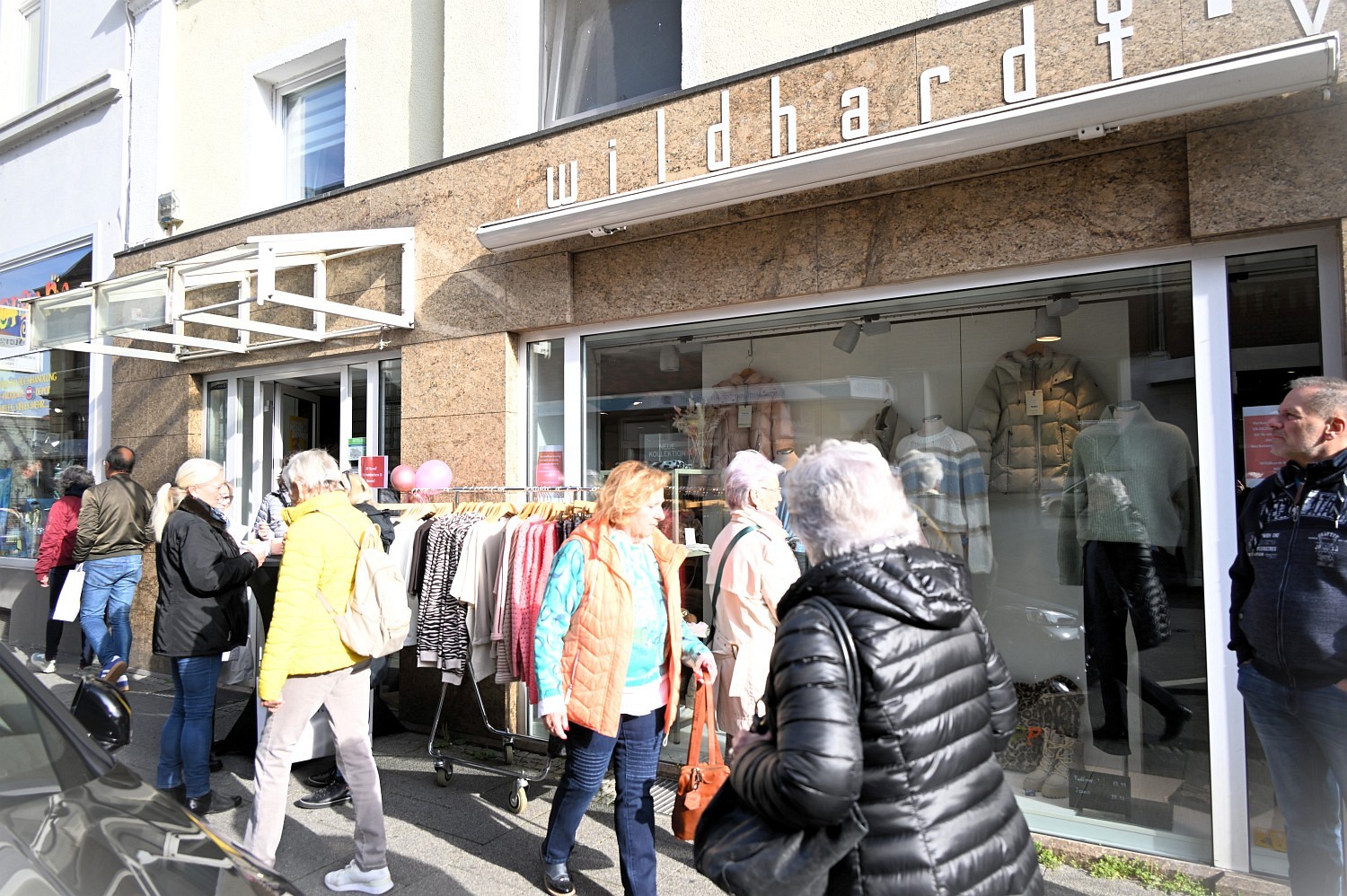 Verkaufsoffener Sonntag in Wiesbaden-Biebrich: Shopping, Genuss und lebhafte Stimmung am Sonntag, 19. Oktober 2025