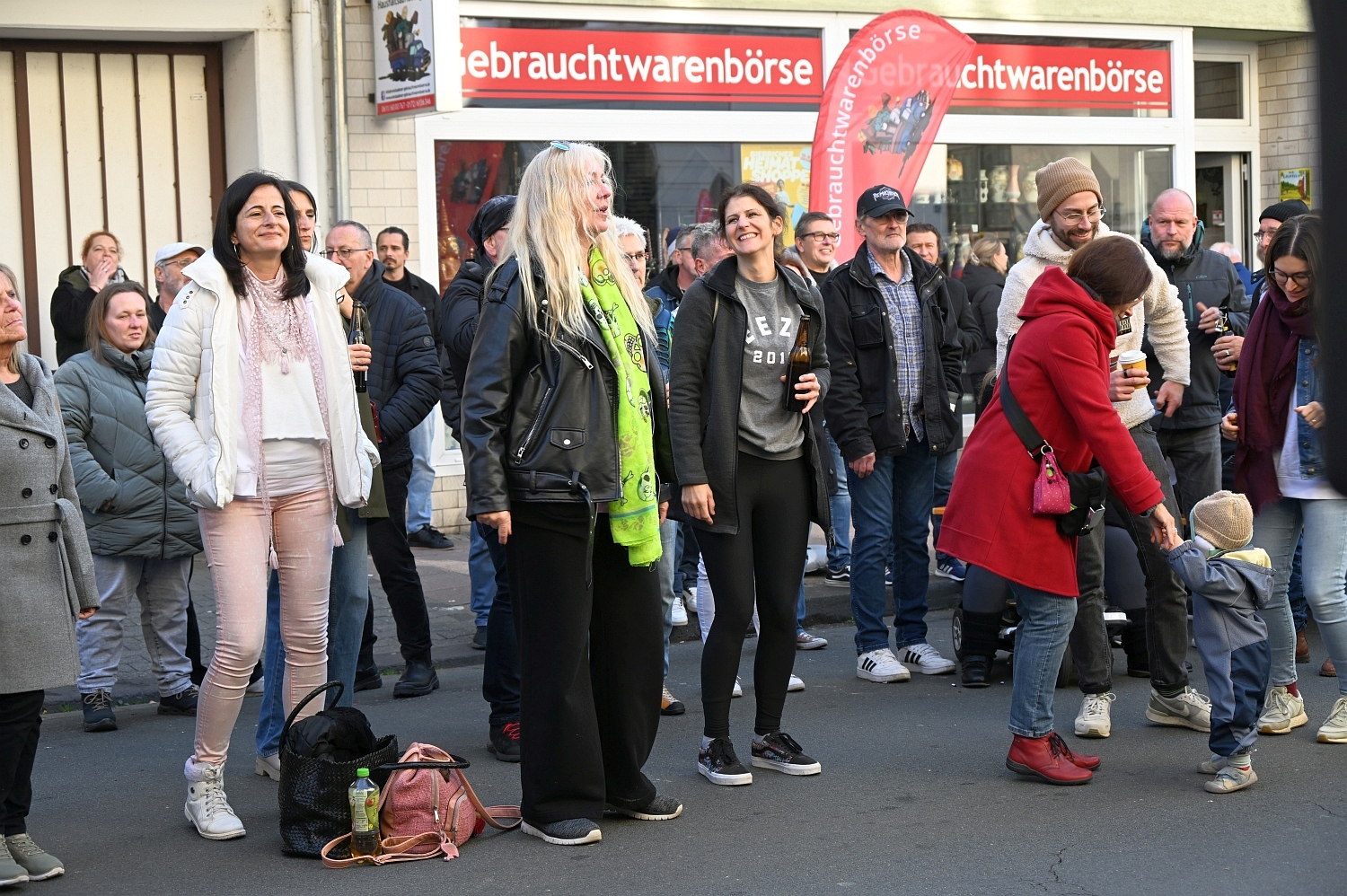 Verkaufsoffener Sonntag in Wiesbaden-Biebrich: Shopping, Genuss und lebhafte Stimmung am Sonntag, 19. Oktober 2025