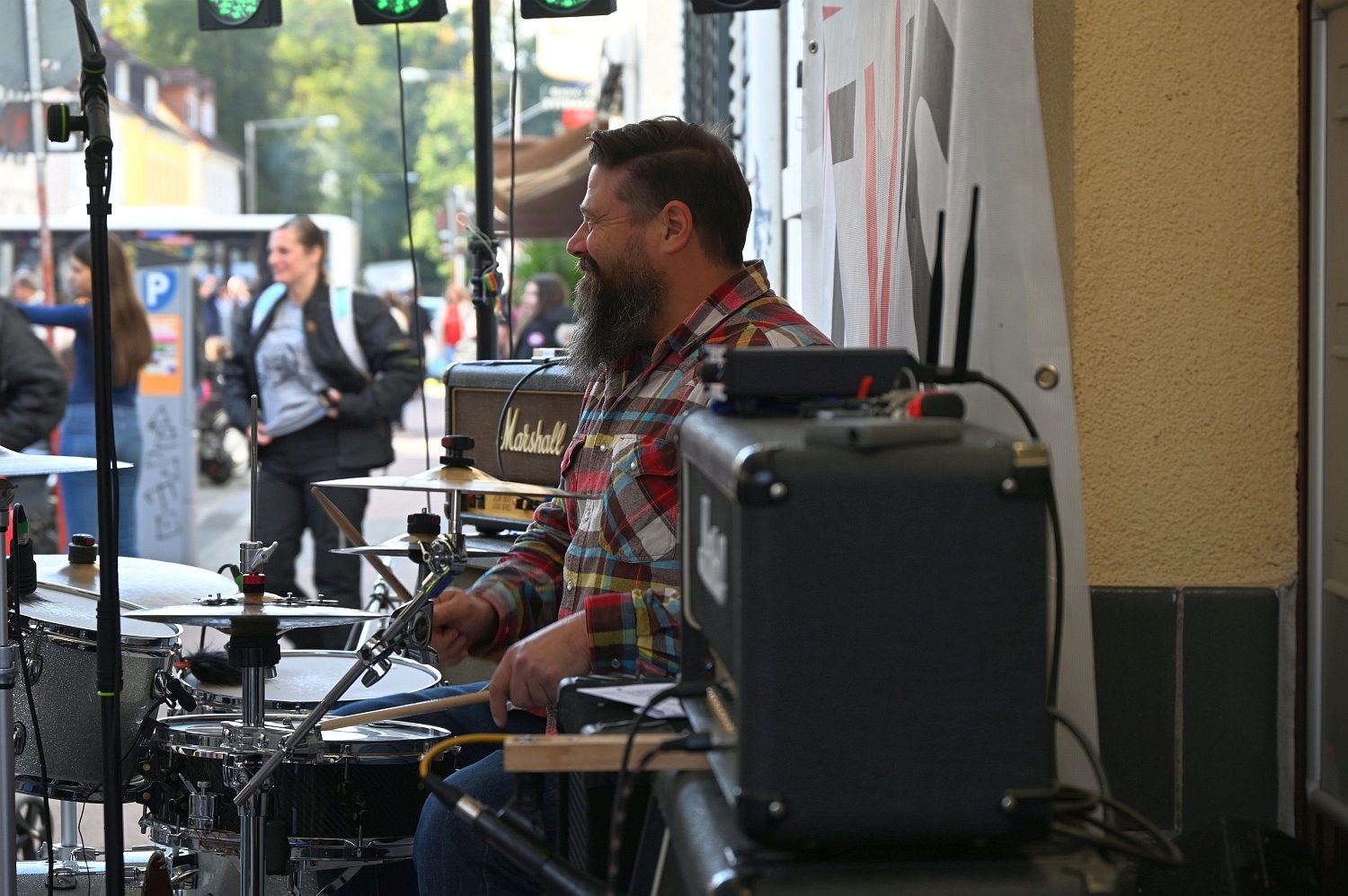 Verkaufsoffener Sonntag in Wiesbaden-Biebrich: Shopping, Genuss und lebhafte Stimmung am Sonntag, 19. Oktober 2025