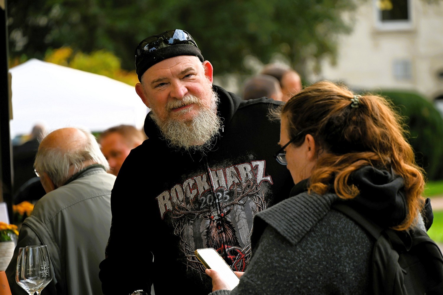 Verkaufsoffener Sonntag in Wiesbaden-Biebrich: Shopping, Genuss und lebhafte Stimmung am Sonntag, 19. Oktober 2025