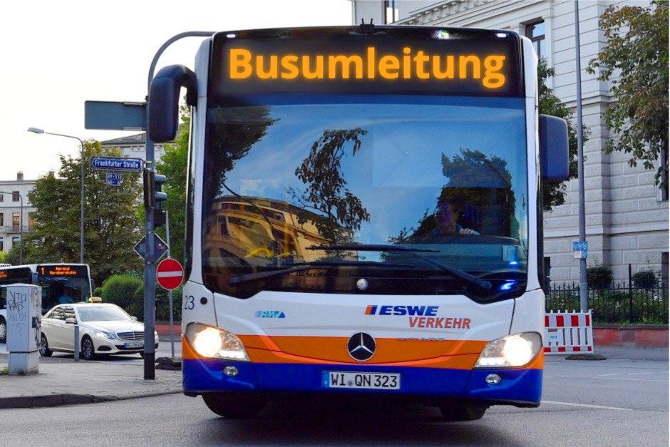 Sperrung der Straße Rathenauplatz in Wiesbaden-Biebrich. Busse werden umgeleitet.