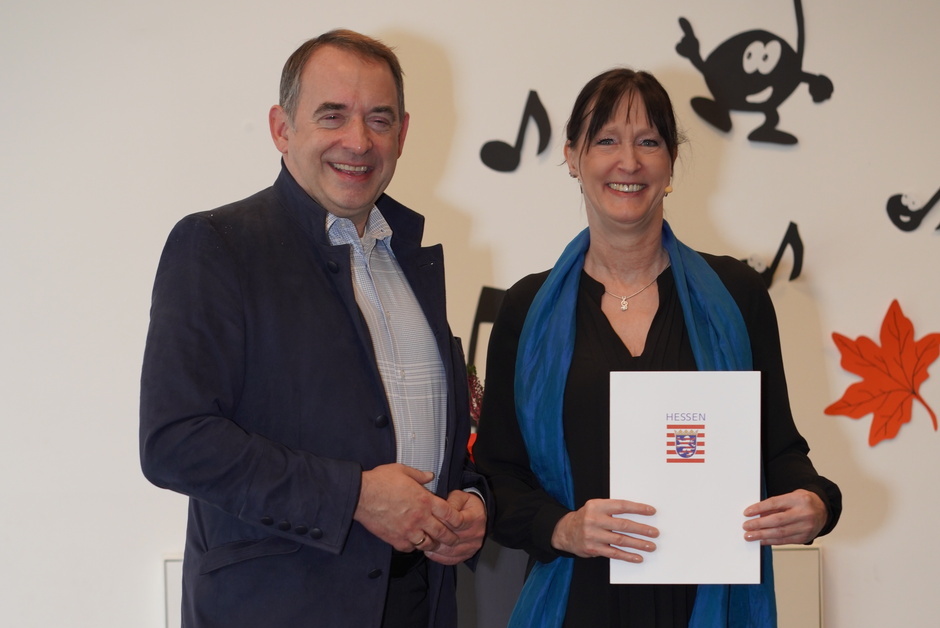 Der Gesangverein 1875 Eintracht Medenbach erhält 1000 Euro Lottogeld