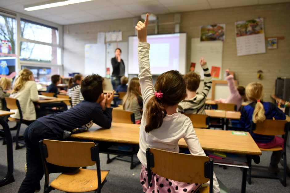 In Wiesbaden protestierten Grundschullehrer