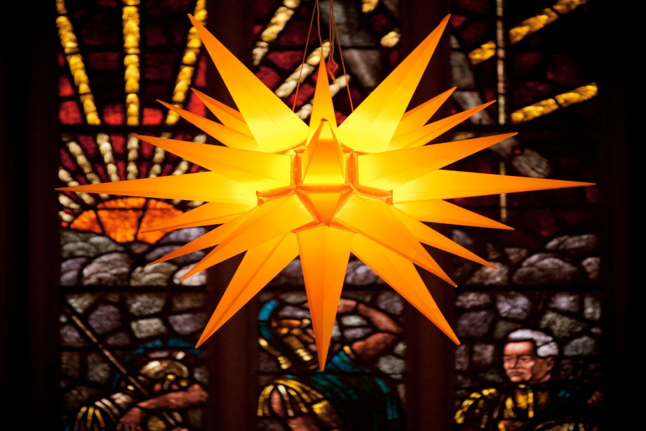 Adventstrubel: 12 Minuten für die Seele – Wiesbadens Marktkirche lädt täglich zum ökumenischen Innehalten ein.