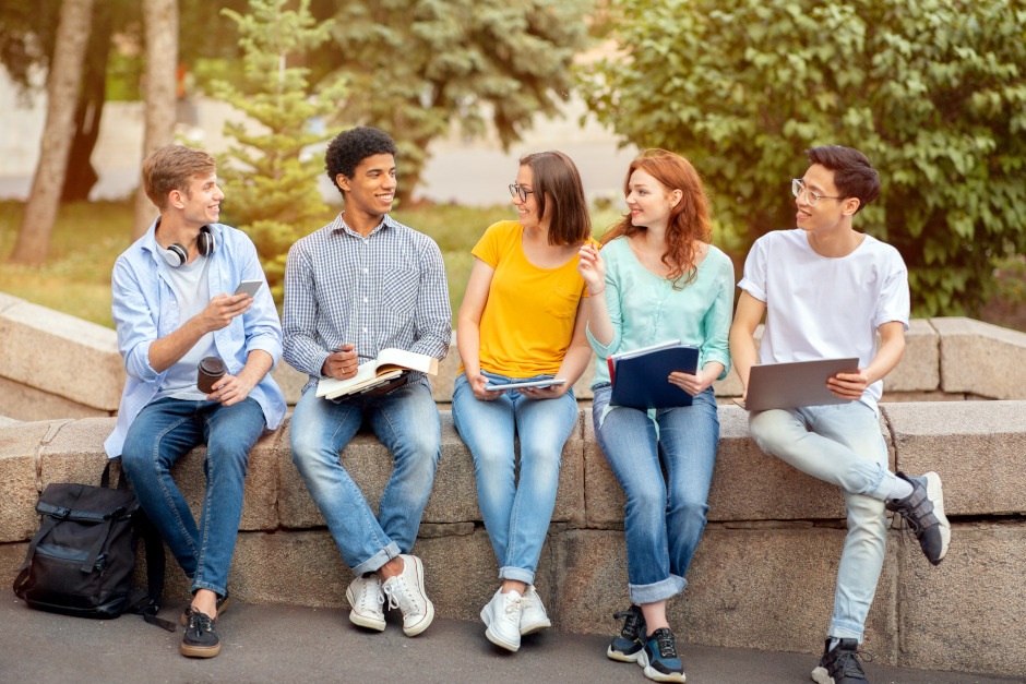 Die Landeshauptstadt sichert die Ausbildungsqualität und stärkt Wiesbaden als Berufsschulstandort.