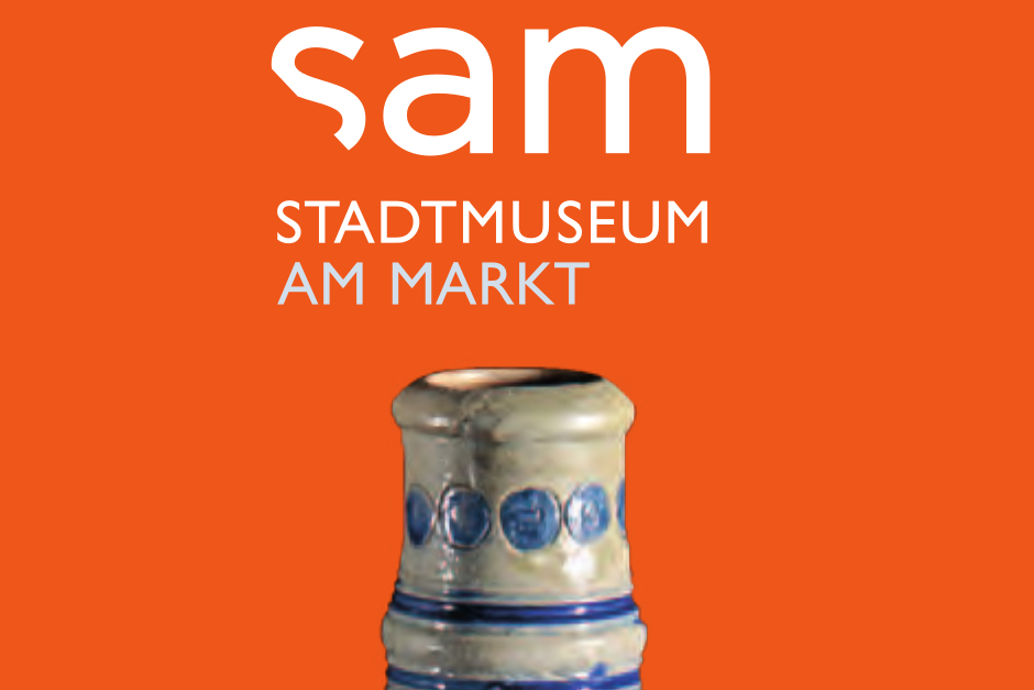 Kultur-Tipp in Wiesbaden: Führung durch die Sonderausstellung „Grau, Blau, Geritzt – Westerwälder Steinzeug“ im sam