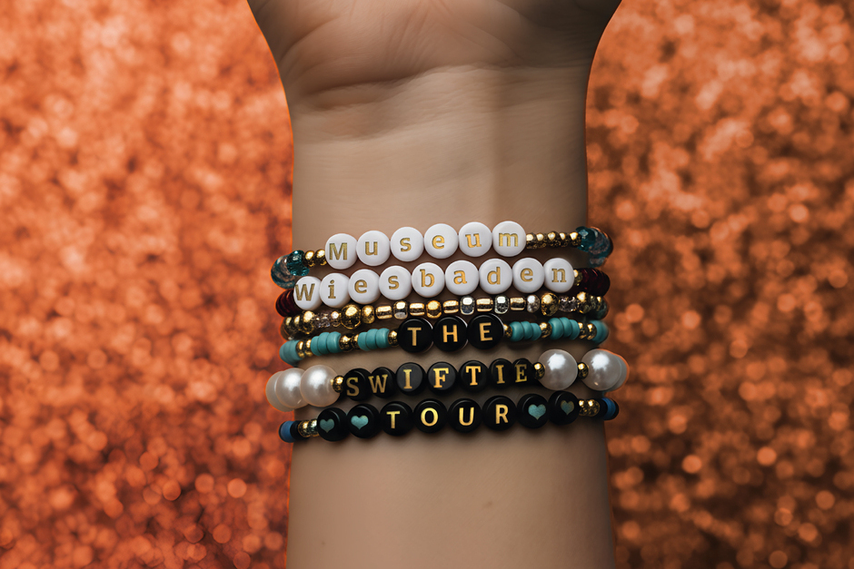 Das Museum Wiesbaden lädt zu einer Schnitzeljagd rund um Friedrich Heysers Gemälde Ophelia ein.