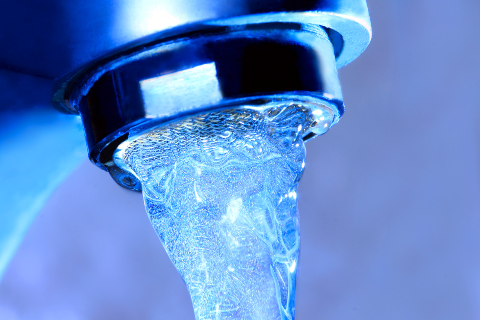 Trinkwasser-Alarm in Wiesbaden: Stadt informiert über Abkochgebot – Antworten auf die wichtigsten Fragen