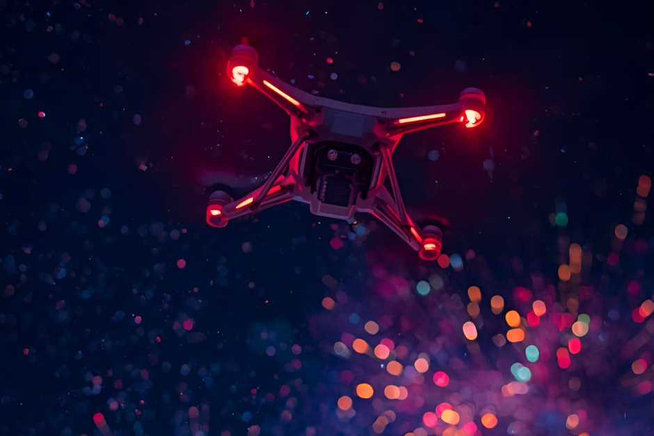 Zum Jahreswechsel 2025/2026 verwandelt sich die Landeshauptstadt Wiesbaden in eine Bühne für ein faszinierendes Lichterlebnis. Das Kurhaus Wiesbaden lädt zur festlich-eleganten Silvester-Gala ein, deren krönender Abschluss ein himmlisches Spektakel der Superlative ist: Deutschlands exklusivstes Drohnenfeuerwerk über dem berühmten Bowling Green.