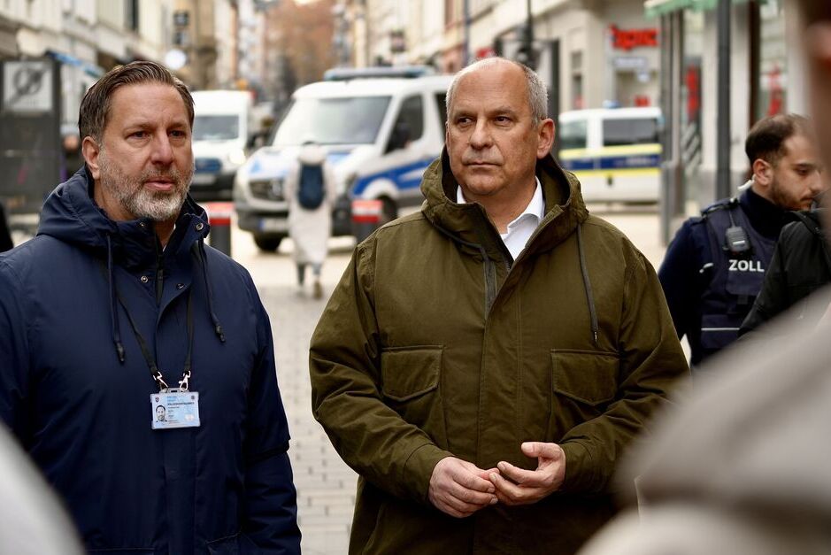 Roman Poseck kommentierte in Wiesbaden Hessens Aktionstag zur Bekämpfung der Sozialkriminalität.