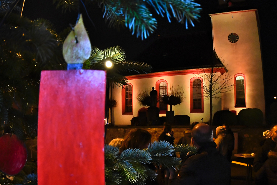 Krippenspiele und Gottesdienste: Das ist das Weihnachtsprogramm in den Wiesbadener Kirchen.
