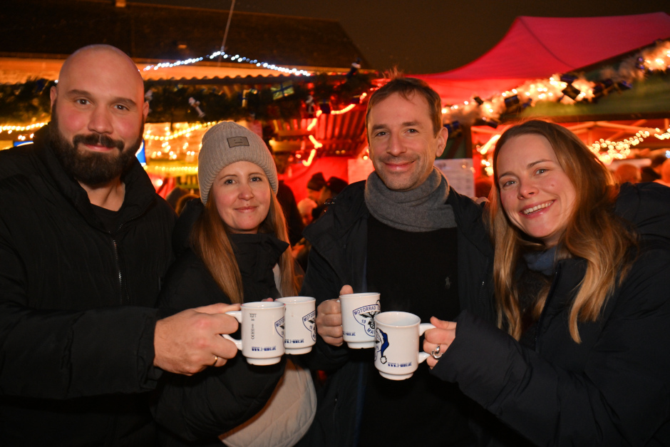 Die Wiesbadener Stadtteile und Viertel verwandeln sich gerade am 3. Adventswochenende in kleine, leuchtende zauberhafte Oasen. Sie bieten eine bemerkenswerte Vielfalt an gemütlichen Weihnachtsmärkten, die Kenner der Region längst als den ultimativen Wiesbaden-Geheimtipp schätzen.