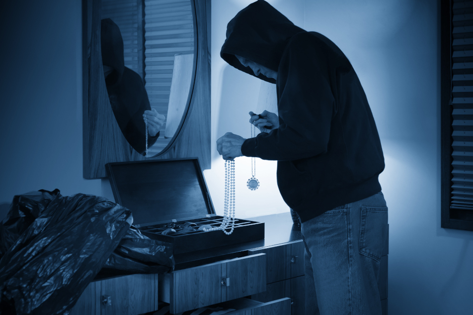 Einfamilienhaus von Einbrechern in Wiesbaden-Sonnenberg heimgesucht.