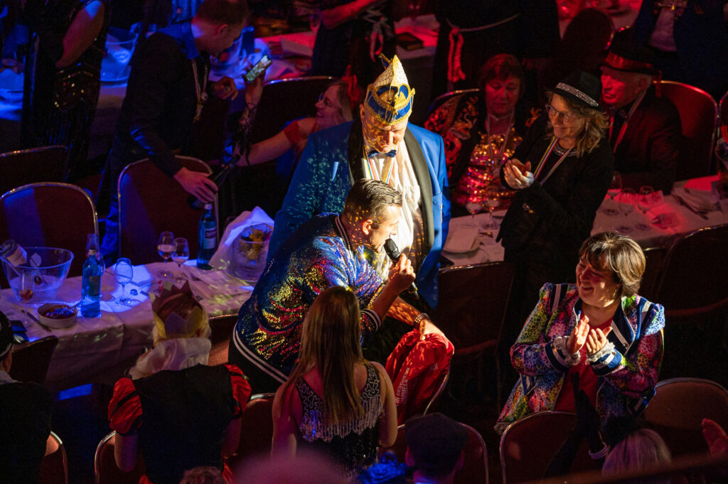 DACHO-Prunksitzung im Kurhaus Wiesbaden. Fastnachtshöhepunkt am 25. Januar mit Prinzenpaar, Satire und vielen närrischen Gäste und Höhepunkten.