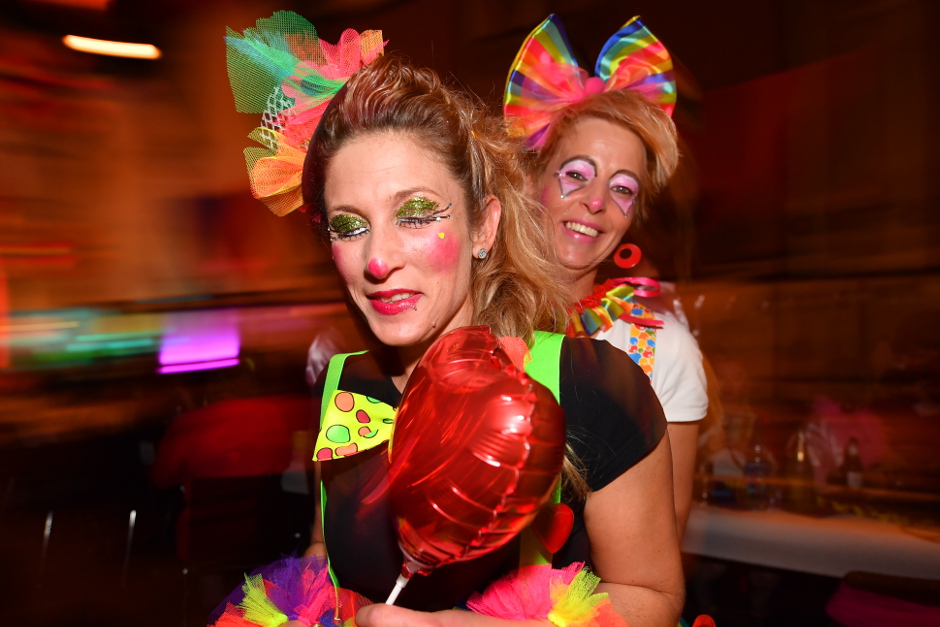 Helau in Naurod: „Die Nauerder Gins“ bitten zur Großen Fremdensitzung in die Kellerskopfhalle