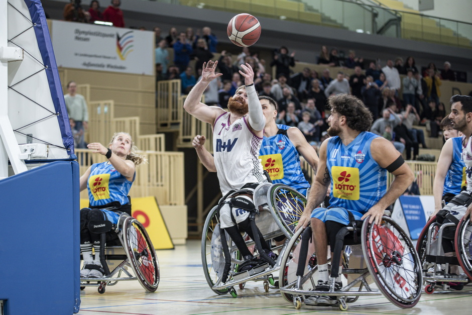 Rhine River Rhinos Spannende Szene Vom Letzten Spiel