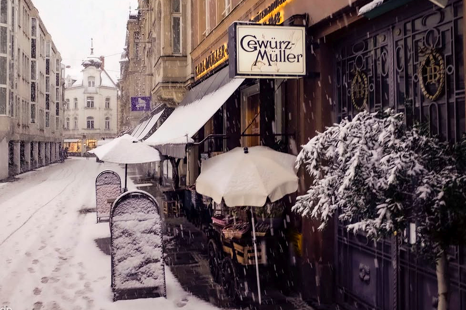 Wetter: Schnee-Chaos in Wiesbaden am Dienstag. 3. Februar 2026.