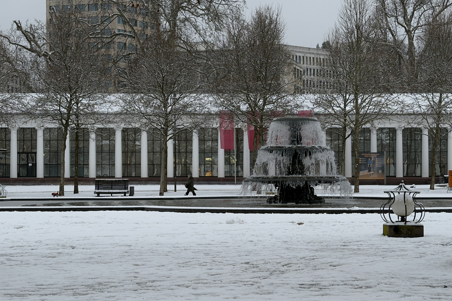 Wetter: Schnee-Chaos in Wiesbaden am Dienstag. 3. Februar 2026.