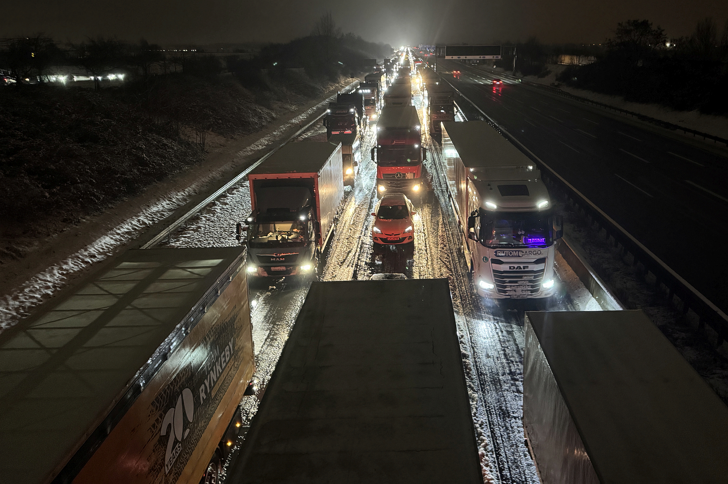 Wetter: Schnee-Chaos in Wiesbaden am Dienstag. 3. Februar 2026.