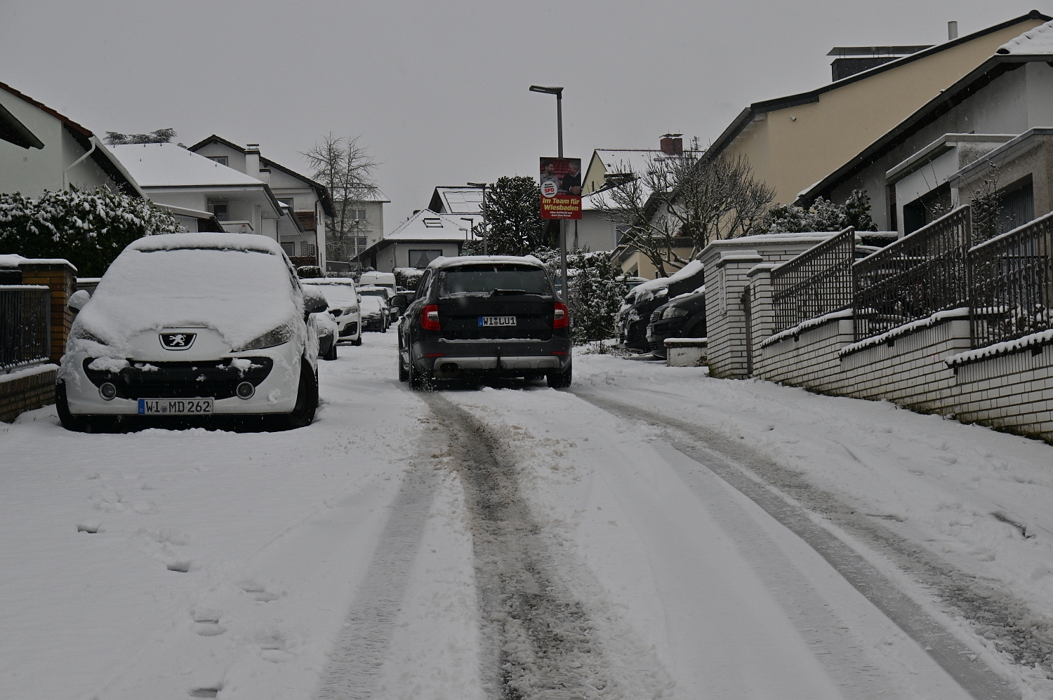 Wetter: Schnee-Chaos in Wiesbaden am Dienstag. 3. Februar 2026.