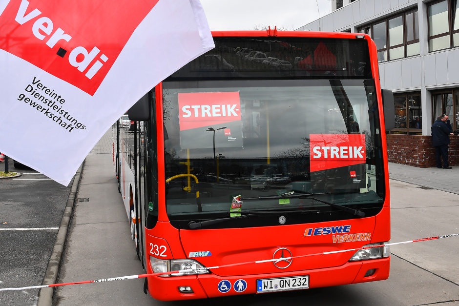 Warnstreik bei ESWE Verkehr: Busse in Wiesbaden stehen am Freitag komplett still.