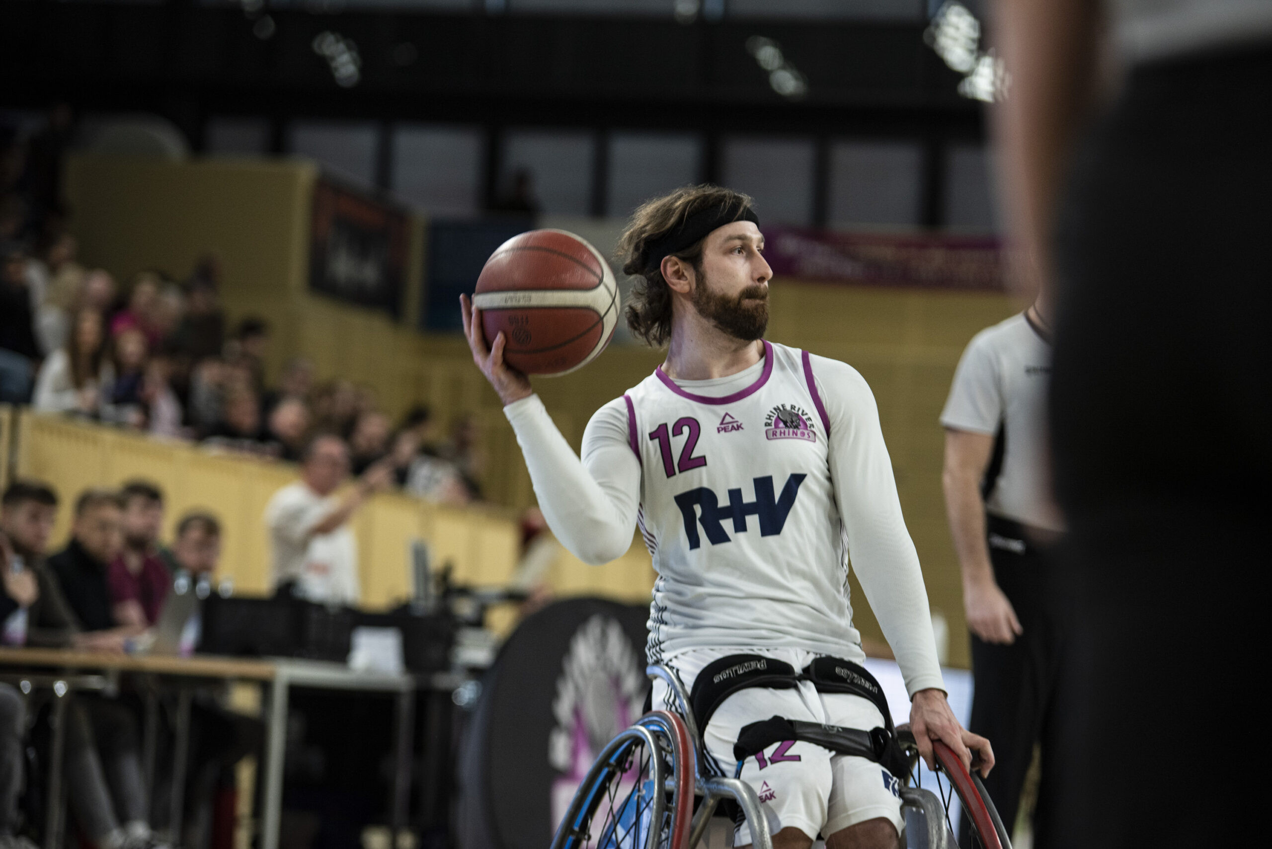 Tim Diedrich Mit Vollem Einsatz, Beim Letzten Spiel Gegen Die Iguanas