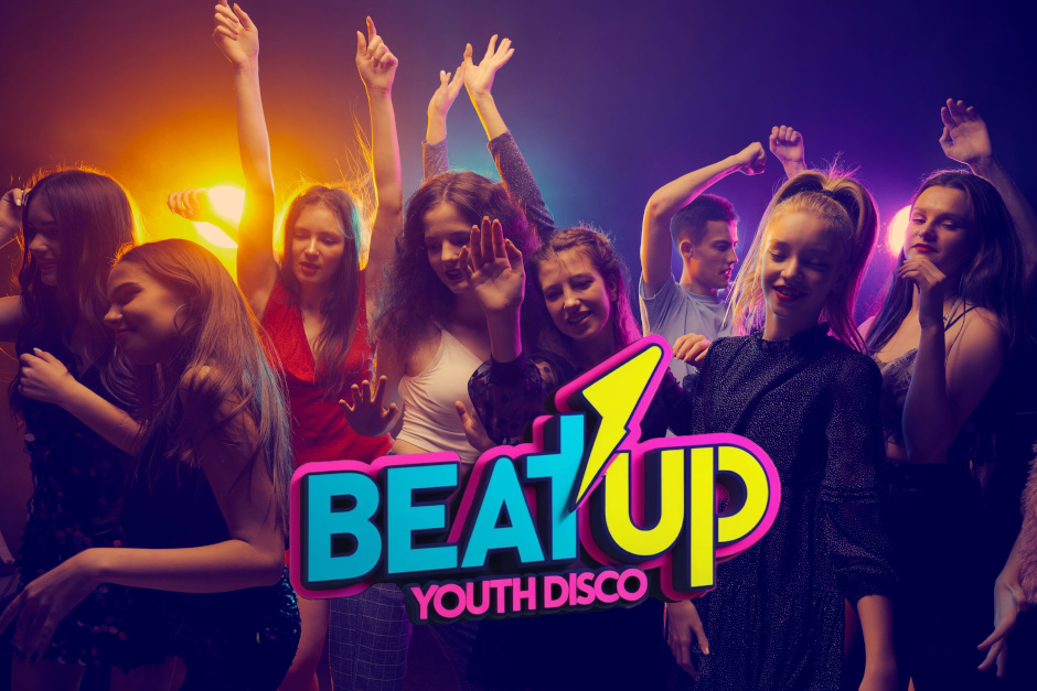 Endlich Party statt Langeweile: Am 14. März 2026 feiert die neue Teenie-Eventreihe „BeatUP!“ in Wiesbaden-Nordenstadt Premiere. In der Tanzschule Hohmann erleben 14- bis 17-Jährige Club-Atmosphäre mit DJ, Mocktails, Fotobox – und mit etwas Glück sogar gratis, dank Ticket-Verlosung von Wiesbadenaktuell.de.