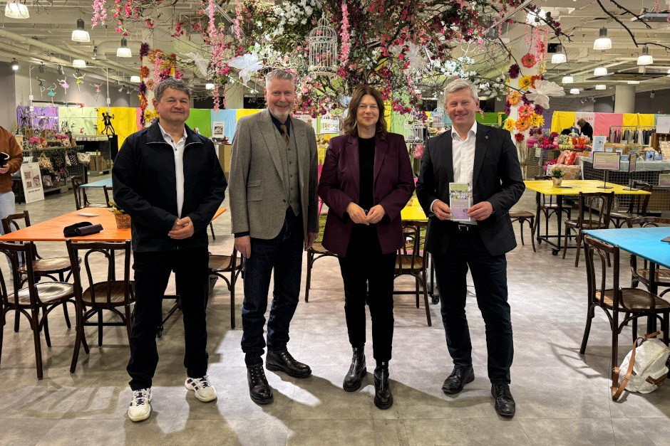 Frühlingsmarkt Wiesbaden belebt ehemaligen SportScheck: 32 Händler und umfangreiches Programm rund vier Wochen.