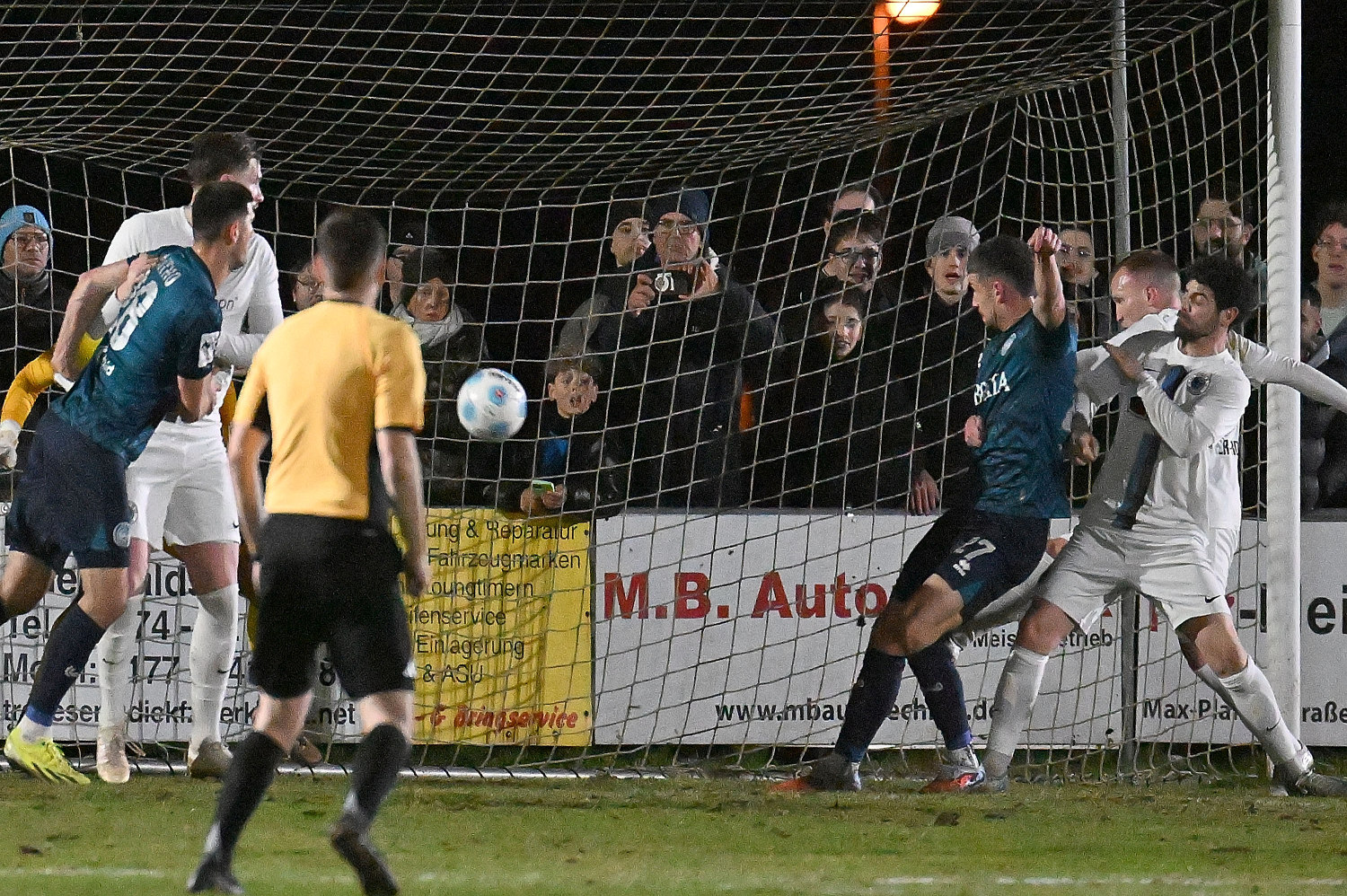 Fußball: Hessenpokal Halbfinale SV Wehen Wiesbaden gegen Germania Ober-Roden am Mittwoch, 25. März 2026