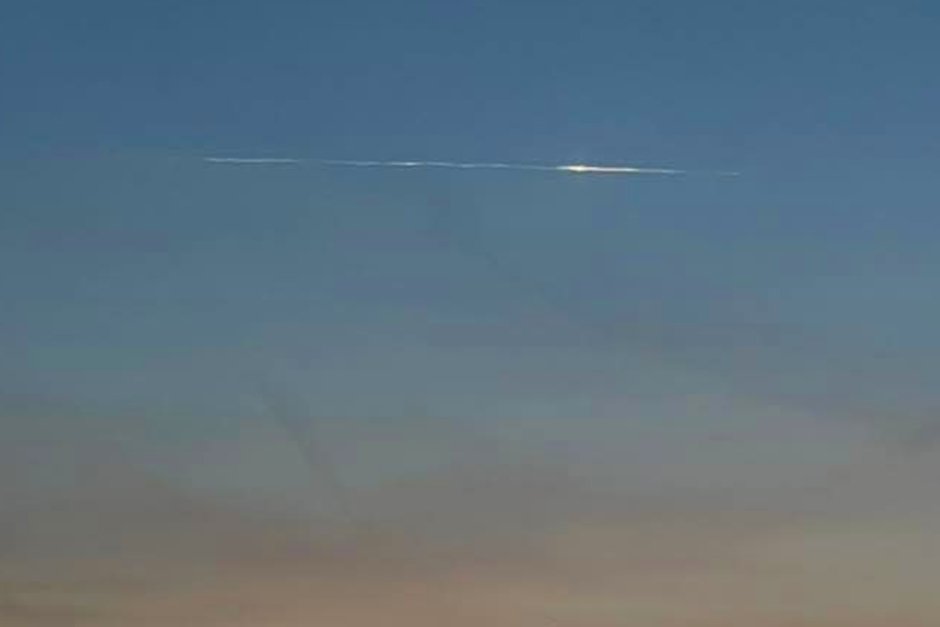 Helles Leuchten über Wiesbaden: Meteor verglüht spektakulär am Sonntagabend spektakulär in der Atmosphäre.