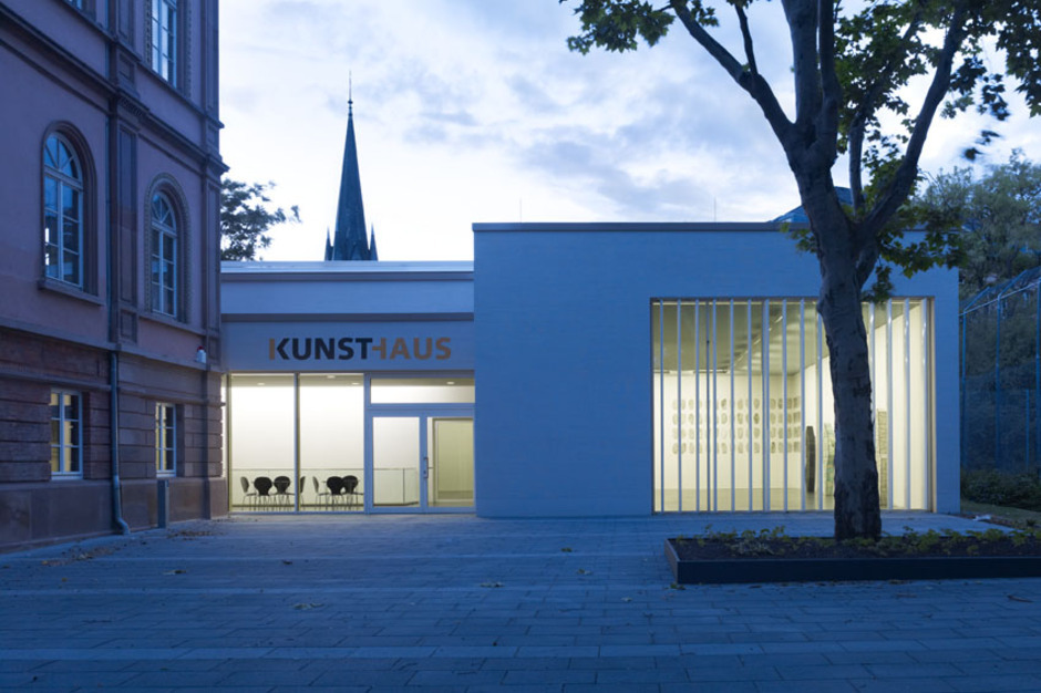 Das Kunsthaus Wiesbaden nimmt an der „24. Kurzen Nacht der Galerien und Museen“ teil