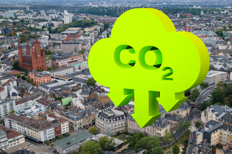 Das Umweltamt Wiesbaden meldet Erfolge im Klimaschutz: Energieverbrauch und Treibhausgasemissionen sind von 2019 bis 2023 deutlich gesunken. 2023 lagen die Emissionen bei 2,25 Millionen Tonnen CO₂-Äquivalent – 19% unter Vor-Corona-Niveau und 33% unter 1990.