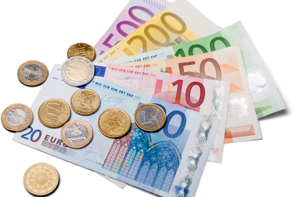 Kulturelle Einrichtungen und Initiativen in Wiesbaden können noch bis Montag, 20. April, Förderanträge aus Tronc-Mitteln stellen. Unterstützt werden einmalige Projekte, Anschaffungen und Sondervorhaben, die noch nicht begonnen haben und keine Folgekosten verursachen