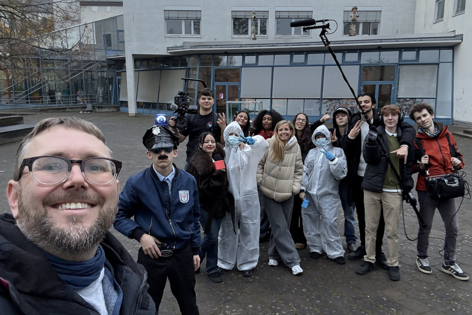 Integrierte Gesamtschule Kastellstraße in Wiesbaden gewinnt bundesweiten Jugendwettbewerb 2026 zum Verhalten im Brandfall