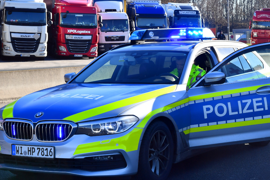 Lkw in Wiesbaden-Nordenstadt aufgebrochen, Werkzeug und Diesel gestohlen.