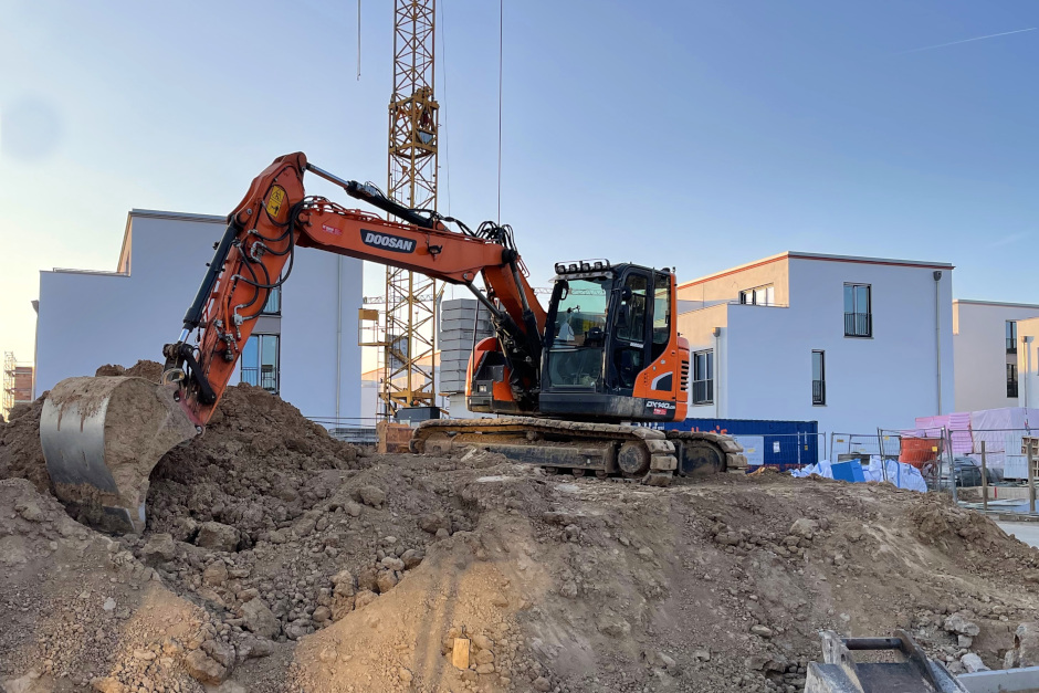 Wiesbaden will Boden künftig stärker schützen und Bauvorhaben systematischer steuern. Ein neues Bodenmanagementkonzept soll helfen, hochwertige Flächen zu bewahren und nachhaltige Entwicklung mit Wohn- und Gewerbebedarf in Einklang zu bringen.