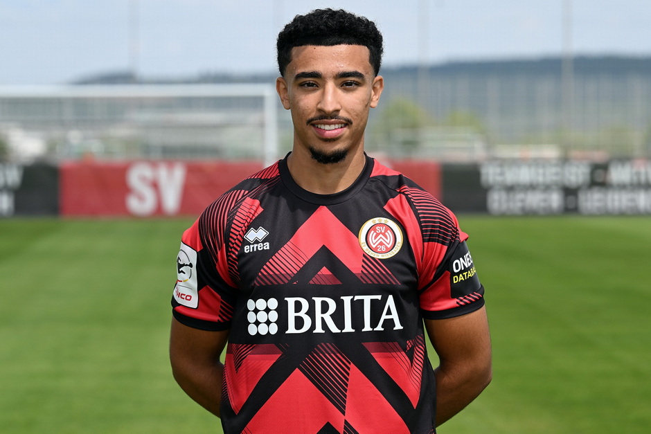 SV Wehen Wiesbaden verabschiedet sieben Spieler