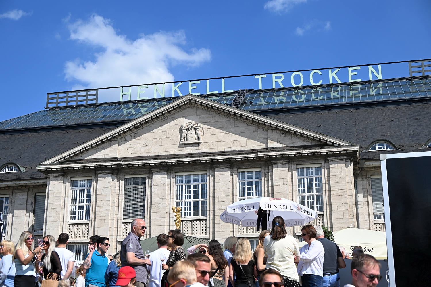 Sekttag bei Henkell Freixenet in Wiesbaden-Biebrich am Samstag, 09. Mai 2026