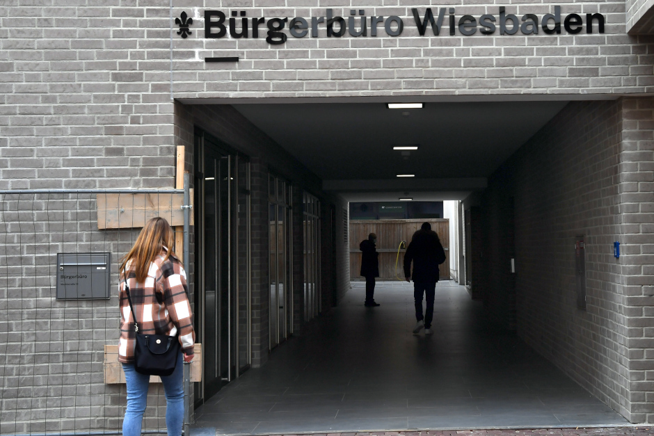 Bauarbeiten verschoben: Bürgerbüro Wiesbaden geöffnet