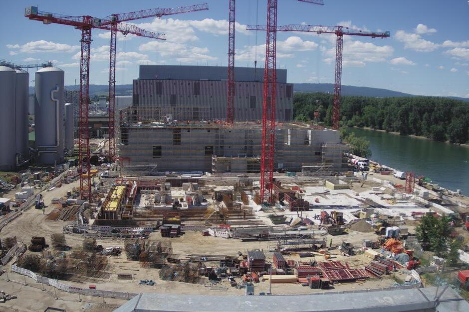 Auf der Ingelheimer Aue bei Wiesbaden entsteht ein hochmodernes Rechenzentrum.