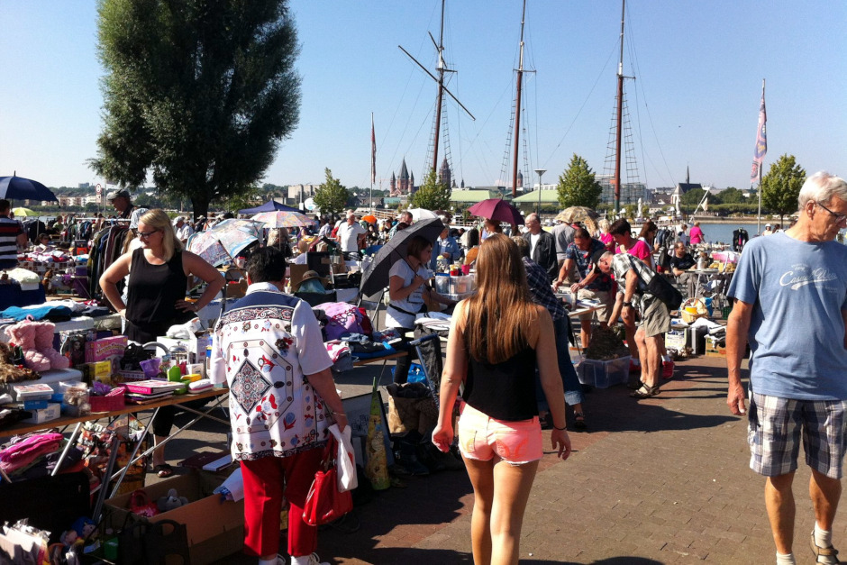 Trödeln direkt am Rhein: Tauschring AKK lädt zum großen Flohmarkt ohne Standgebühren nach Kastel